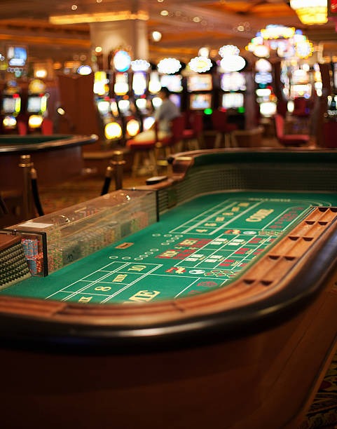 senopati live dealer blackjack game streaming on a mobile phone
